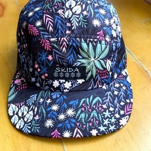 Skida Brim Hat in Revelry